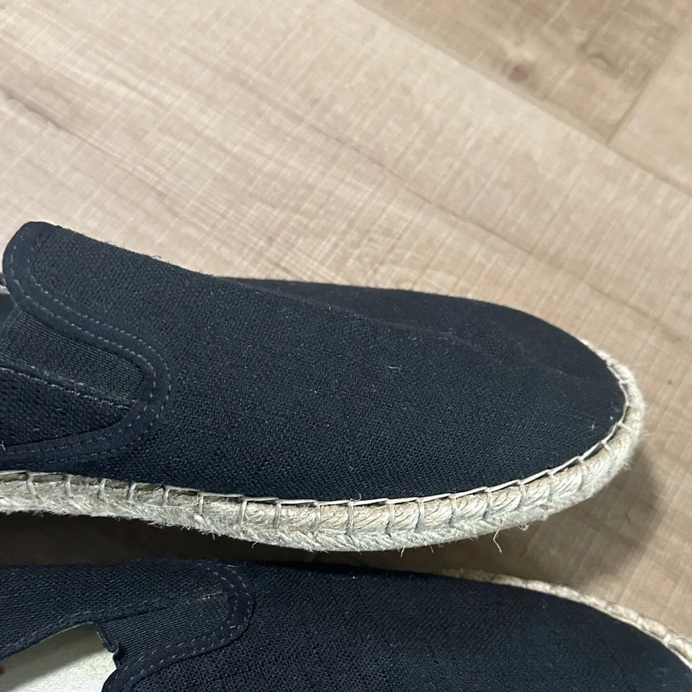 OluKai classic slip